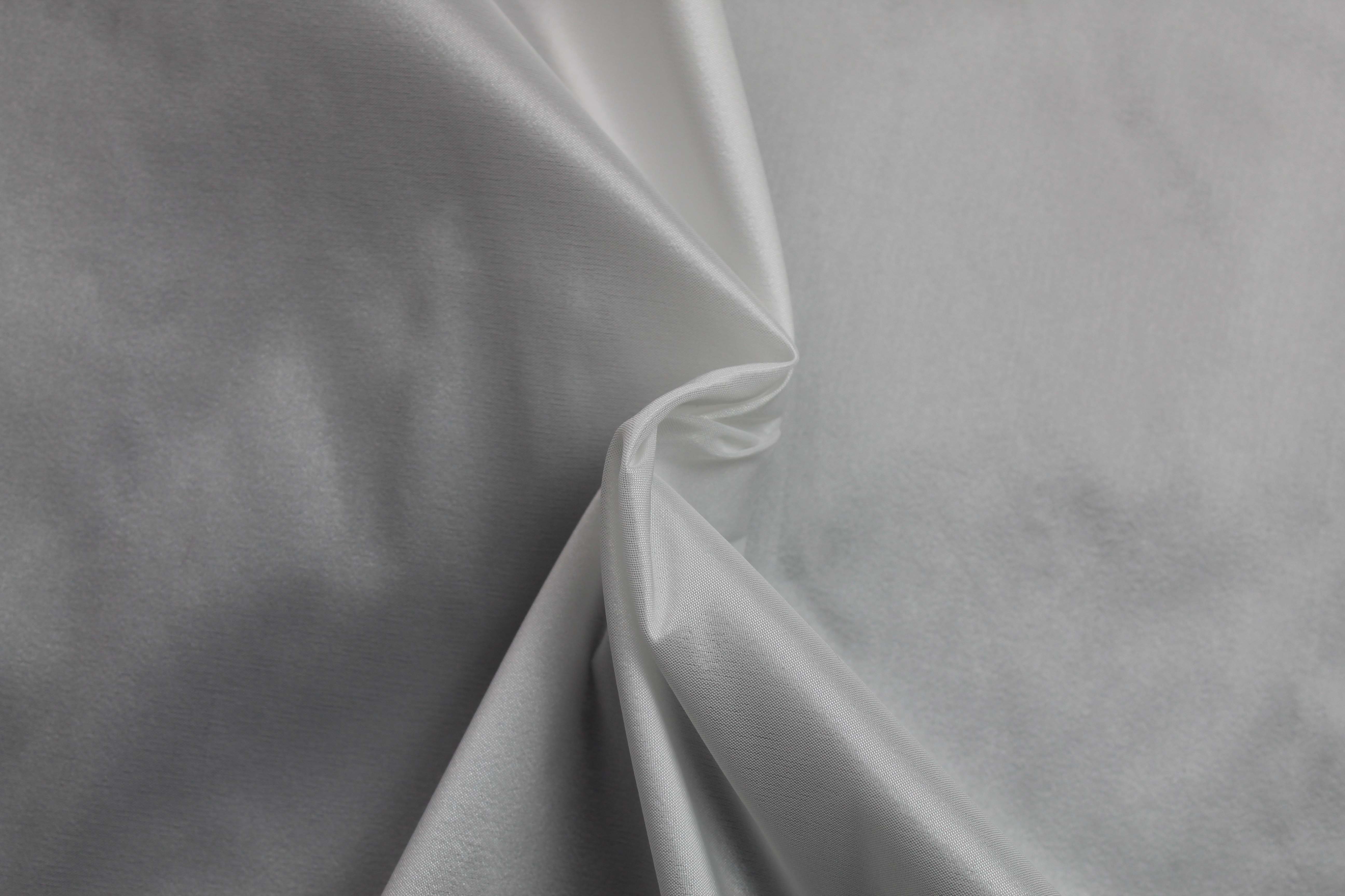 POLY TAFFETA - P IVORY